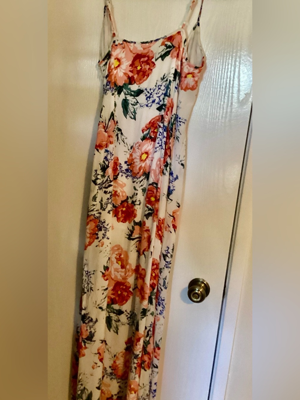 MINKPINK White Maxi Skirt with Peach Floral Print